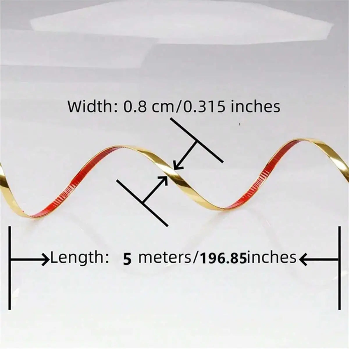 Goldfarbene Zierleiste, 8 mm breit und 5 m lang, zu Wellen gebogen, mit roter Rückseite